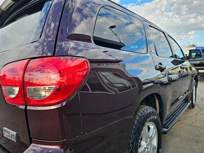 2015 Toyota Sequoia SR5   - Photo 12 - Ontario, CA 91761