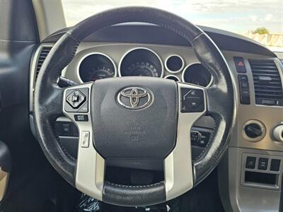 2015 Toyota Sequoia SR5   - Photo 31 - Ontario, CA 91761