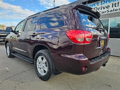2015 Toyota Sequoia SR5   - Photo 4 - Ontario, CA 91761