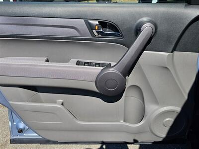 2009 Honda CR-V LX   - Photo 17 - Ontario, CA 91761