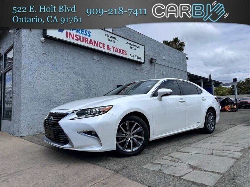 2018 Lexus ES 300h  