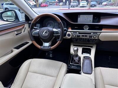 2018 Lexus ES 300h   - Photo 18 - Ontario, CA 91761