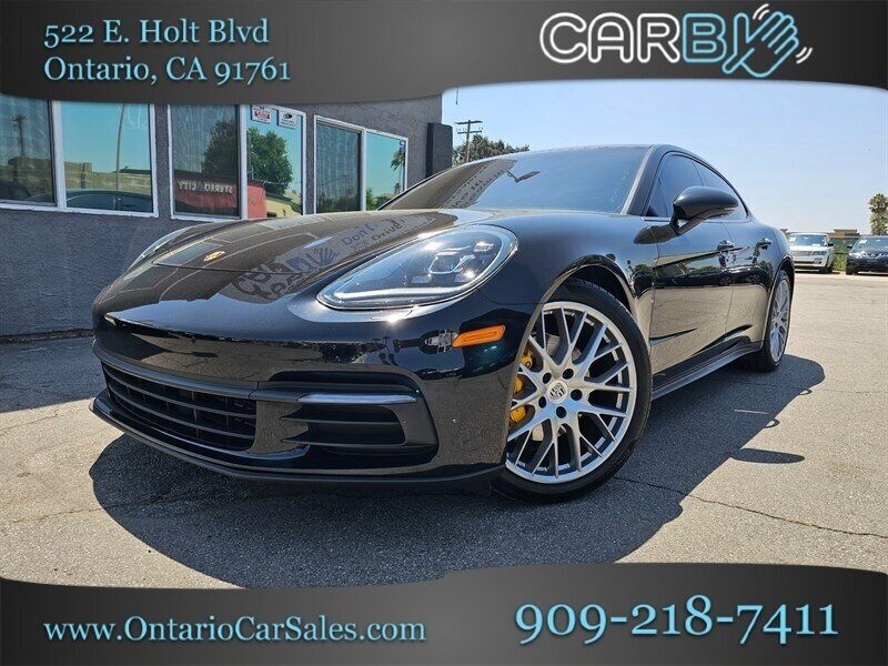 2019 Porsche Panamera 4 Base  