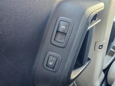 2014 Chrysler Town and Country Touring-L   - Photo 37 - Ontario, CA 91761