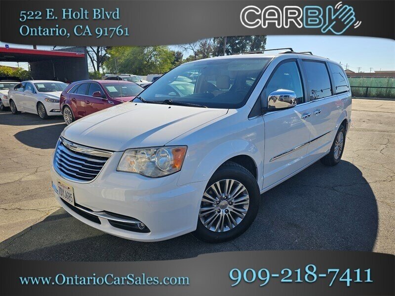 2014 Chrysler Town and Country Touring-L   - Photo 1 - Ontario, CA 91761