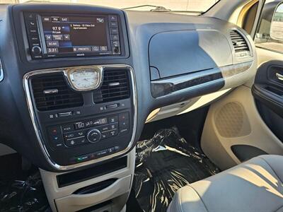 2014 Chrysler Town and Country Touring-L   - Photo 33 - Ontario, CA 91761