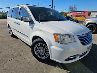 2014 Chrysler Town and Country Touring-L   - Photo 8 - Ontario, CA 91761