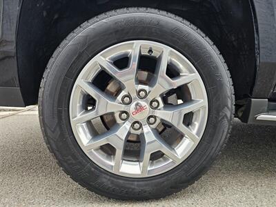 2016 GMC Yukon XL SLT 4WD   - Photo 16 - Ontario, CA 91761