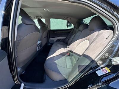 2018 Toyota Camry LE   - Photo 15 - Ontario, CA 91761