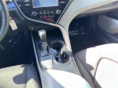 2018 Toyota Camry LE   - Photo 22 - Ontario, CA 91761