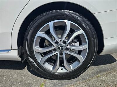 2018 Mercedes-Benz C 300 - Photo 15 - Ontario, CA 91761