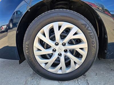 2019 Toyota Corolla LE   - Photo 15 - Ontario, CA 91761