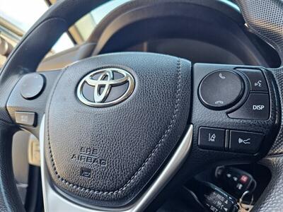 2019 Toyota Corolla LE   - Photo 21 - Ontario, CA 91761
