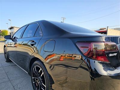 2012 Toyota Camry Hybrid XLE   - Photo 12 - Ontario, CA 91761