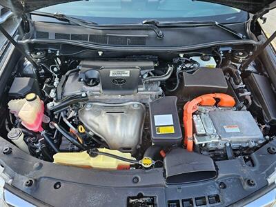 2012 Toyota Camry Hybrid XLE   - Photo 38 - Ontario, CA 91761
