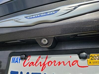2017 Chrysler Pacifica Limited   - Photo 15 - Ontario, CA 91761