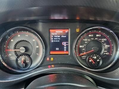 2014 Dodge Charger SE   - Photo 18 - Ontario, CA 91761
