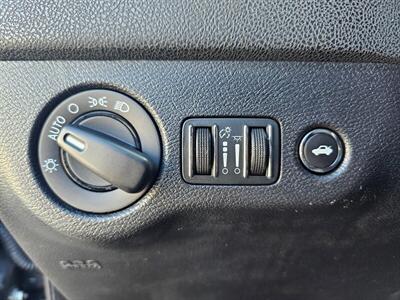 2014 Dodge Charger SE   - Photo 17 - Ontario, CA 91761