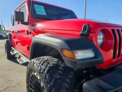 2020 Jeep Gladiator Sport S 4X4   - Photo 10 - Ontario, CA 91761