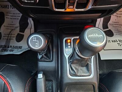 2020 Jeep Gladiator Sport S 4X4   - Photo 28 - Ontario, CA 91761