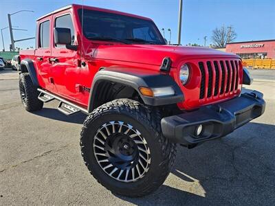 2020 Jeep Gladiator Sport S 4X4   - Photo 8 - Ontario, CA 91761