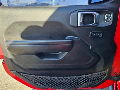 2020 Jeep Gladiator Sport S 4X4   - Photo 22 - Ontario, CA 91761