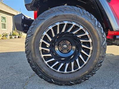 2020 Jeep Gladiator Sport S 4X4   - Photo 19 - Ontario, CA 91761