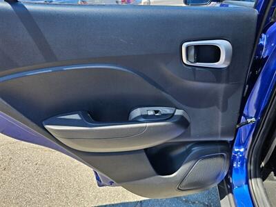 2021 Hyundai VENUE SE - Photo 23 - Ontario, CA 91761