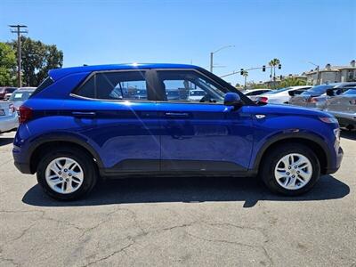 2021 Hyundai VENUE SE - Photo 7 - Ontario, CA 91761