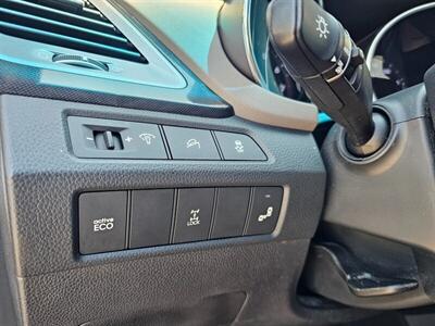 2016 Hyundai SANTA FE Limited   - Photo 19 - Ontario, CA 91761