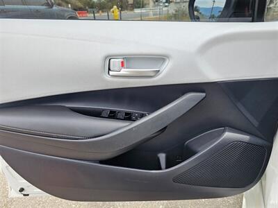 2019 Toyota Corolla Hatchback SE   - Photo 18 - Ontario, CA 91761