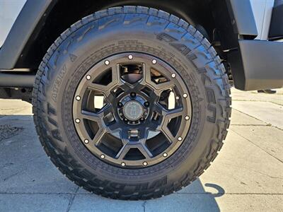 2015 Jeep Wrangler Unlimited Sport 4x4   - Photo 17 - Ontario, CA 91761