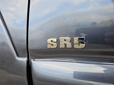 2006 Toyota 4Runner SR5   - Photo 15 - Ontario, CA 91761