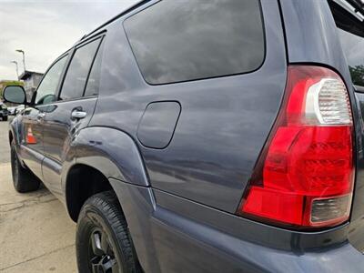 2006 Toyota 4Runner SR5   - Photo 12 - Ontario, CA 91761