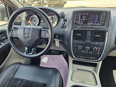 2018 Dodge Grand Caravan SXT - Photo 28 - Ontario, CA 91761