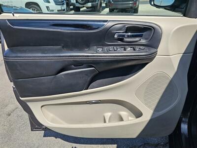 2018 Dodge Grand Caravan SXT - Photo 15 - Ontario, CA 91761