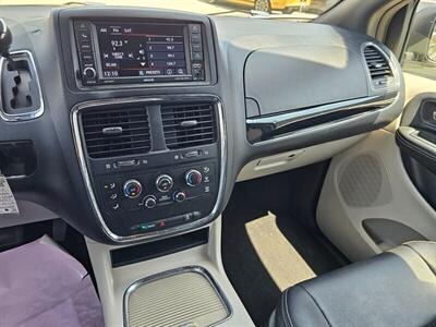 2018 Dodge Grand Caravan SXT - Photo 29 - Ontario, CA 91761