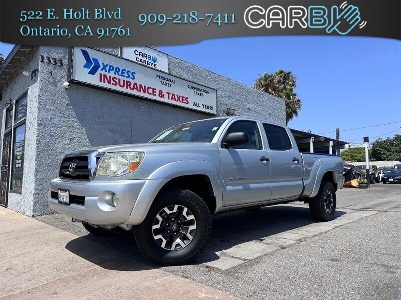 2006 Toyota Tacoma PreRunner V6  SR5