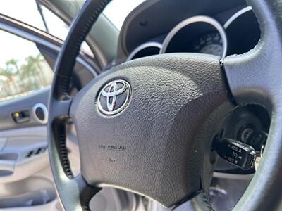 2006 Toyota Tacoma PreRunner V6  SR5 - Photo 24 - Ontario, CA 91761