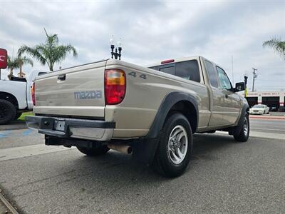 2008 Mazda B4000 SE 4x4 w/Backup Camera   - Photo 6 - Ontario, CA 91761