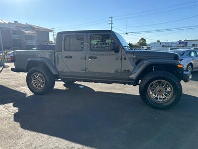 2022 Jeep Gladiator Sport   - Photo 4 - Longview, WA 98632