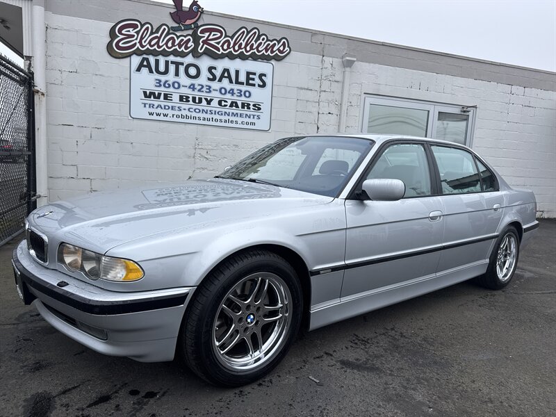 2001 BMW 750iL   - Photo 1 - Longview, WA 98632