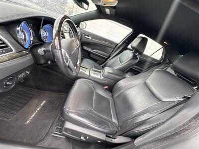 2012 Chrysler 300 C - Photo 8 - Longview, WA 98632