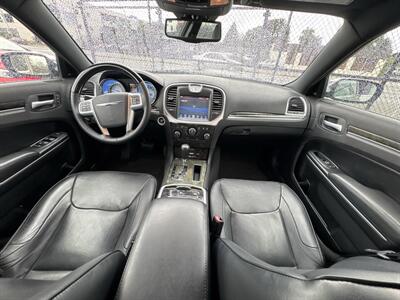 2012 Chrysler 300 C - Photo 6 - Longview, WA 98632