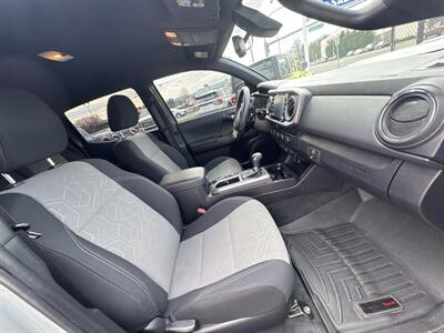 2023 Toyota Tacoma SR5 V6 - Photo 4 - Longview, WA 98632
