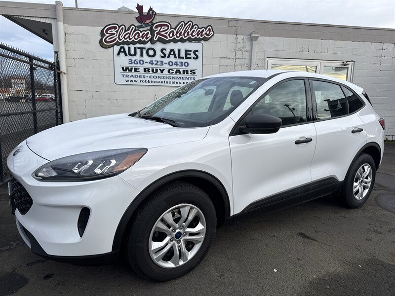 2022 Ford Escape S's photo