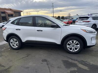 2022 Ford Escape S   - Photo 4 - Longview, WA 98632
