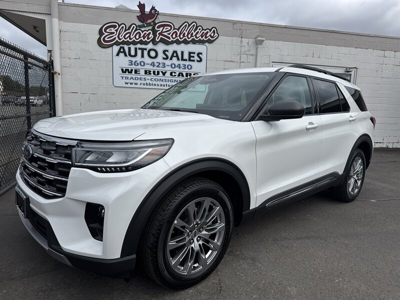 2025 Ford Explorer Active  