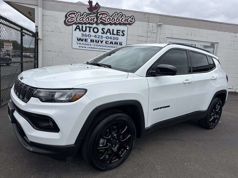 2025 Jeep Compass Latitude   - Photo 1 - Longview, WA 98632