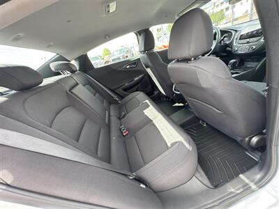 2023 Chevrolet Malibu LT   - Photo 6 - Longview, WA 98632